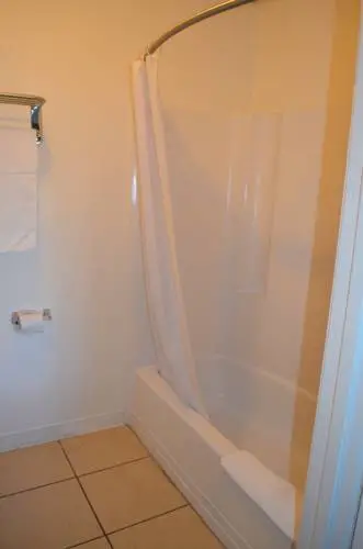 Diamond Inn 10