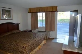 Diamond Inn 9
